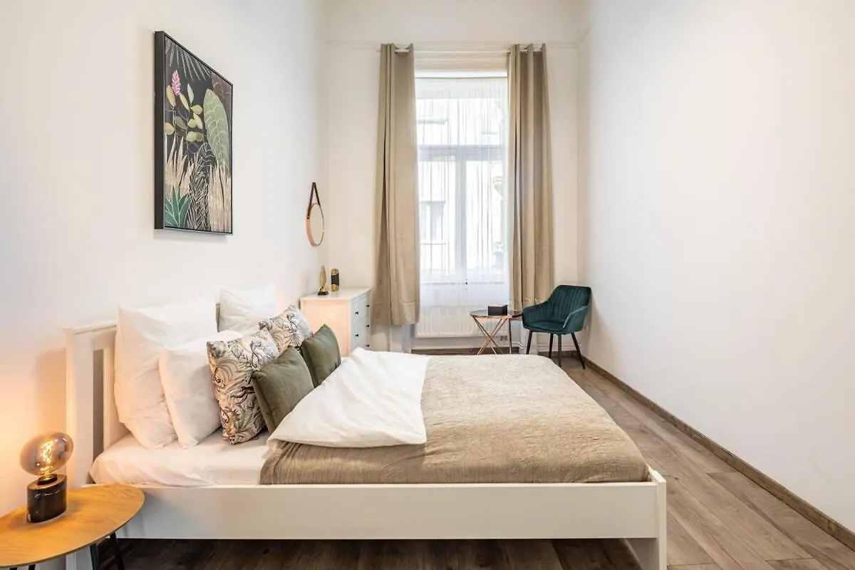 Very Central Large Home With Air Conditioning Budapest 0*,