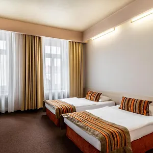 Star Hotel