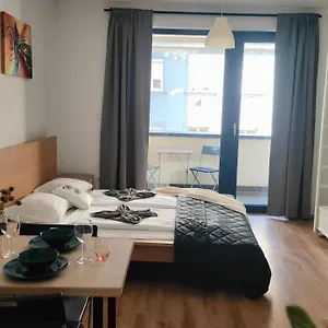 Super Cozy & דירה